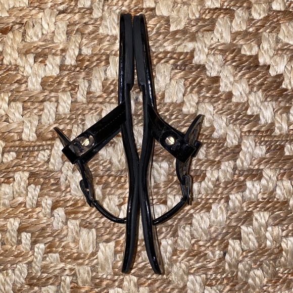 TORY BURCH Miller Medallion Patent Leather Sandal - Picture 3 of 6